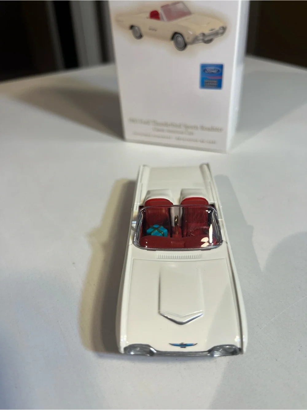 Hallmark Collectible 1963 Ford Thunderbird Sports Roadster Ornament